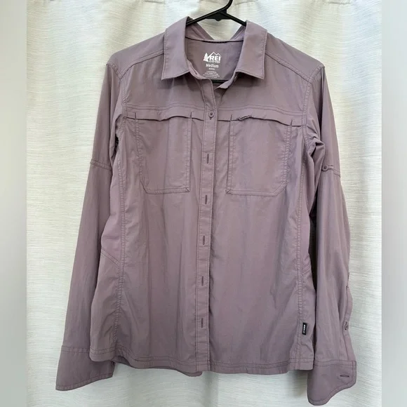 REI Women’s Hiking Shirt, Medium, Like New - Picture 1 of 4
